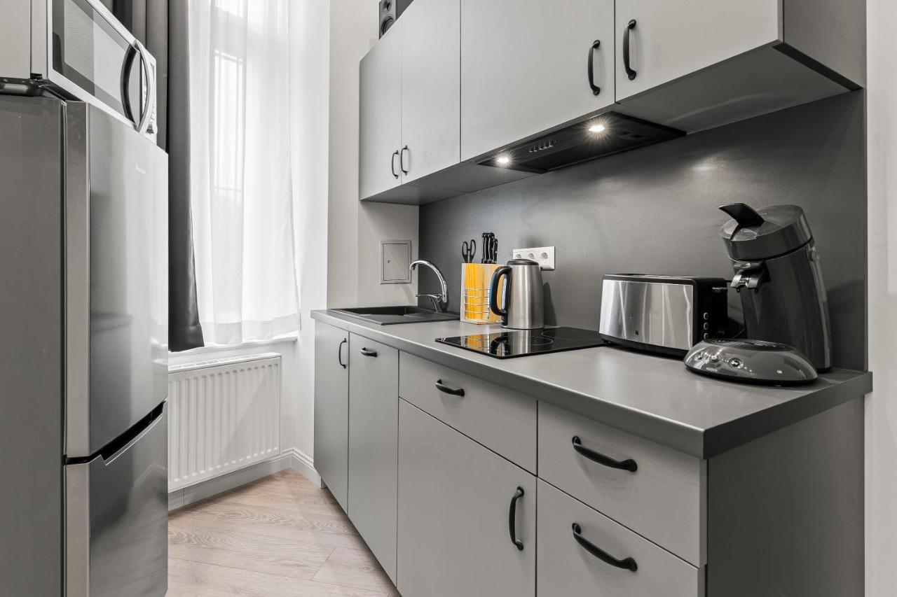 The Mierendorf Hinterhaus, 2 Bed Rooms Up To 4 People Berlín Exterior foto