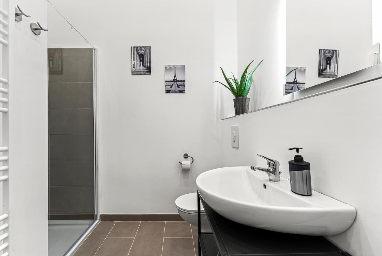 The Mierendorf Hinterhaus, 2 Bed Rooms Up To 4 People Berlín Exterior foto